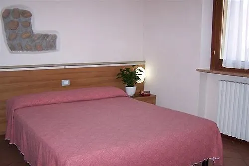 ורונה Hotel Cavour