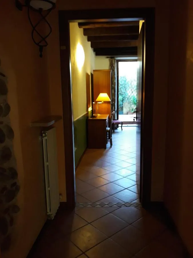 **  Hotel Cavour Verona Italien