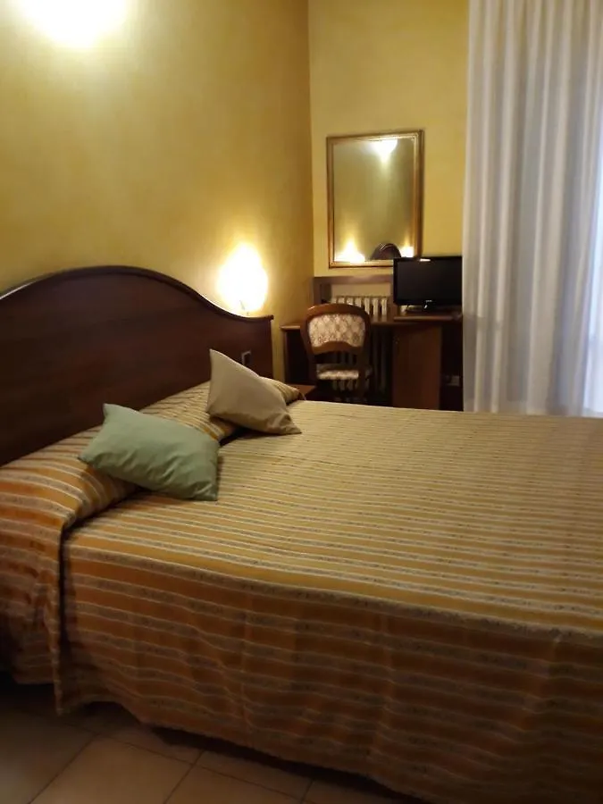 **  Hotel Cavour Verona Italien